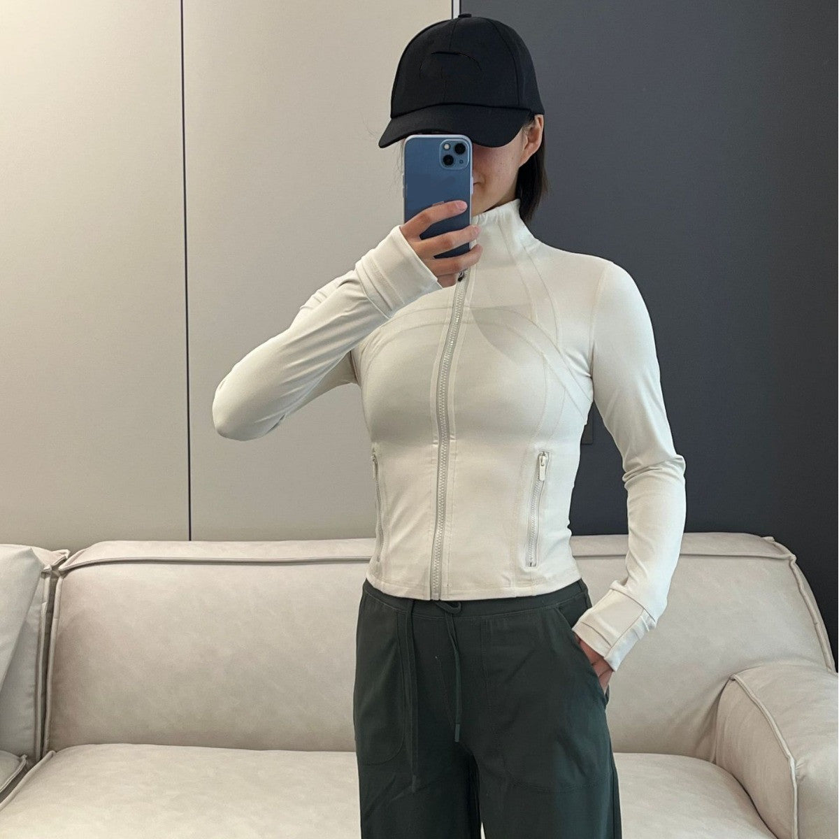 2025 Women Yoga Cropped DF Jacket Outfit Womens Zipper Nu Activewear Slim Fit Zip Thumb Hole Running Workout Fitness Jackets L1015