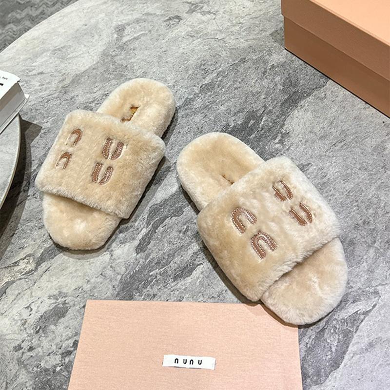 Designer Slipper Womens Fluffy Fur Slippers Furry Faux Fur Luxury Shoes Warm Indoor 35-40 Flipflops Fashion Anti-Slip Cotton Sandals
