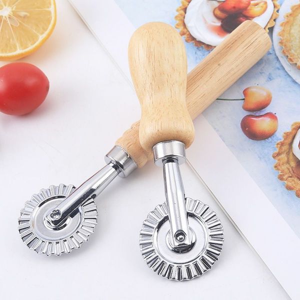 Wooden handle Stainless Steel Pizza Rugged Wheel Cutter Pizza Knife kitchen Tools Cut Pizza Tools Kitchen Accessorie Tool LX6598