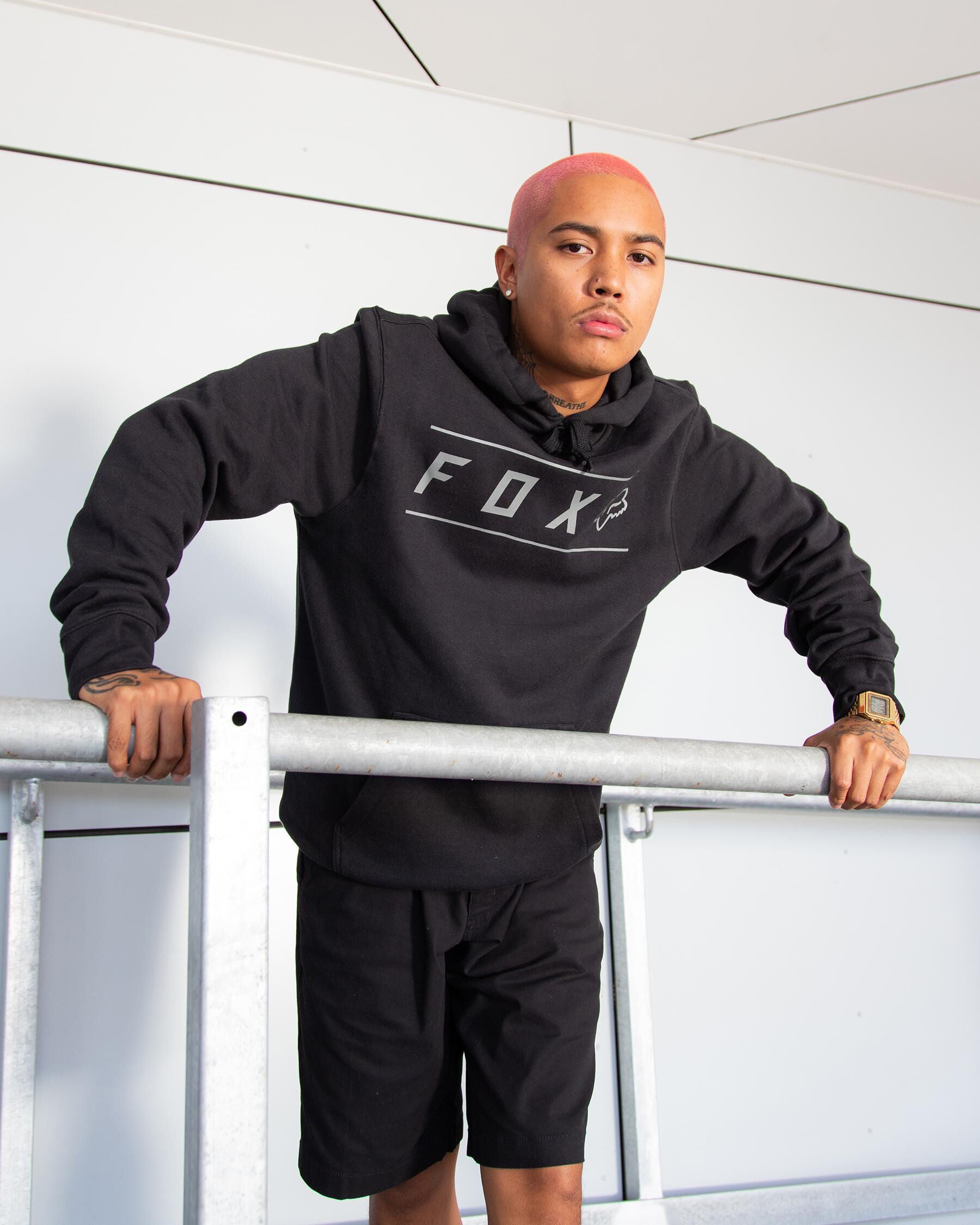 Fox Men's Pinnacle Pullover Hoodie in Black