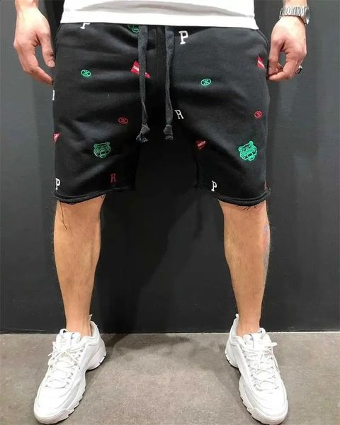 2024 Primavera Summer Men Shorts de carga Relaxada FIT BECHES BERMUDA Sports calças curtas Algodão bordado shorts masspantes de moletom 2501