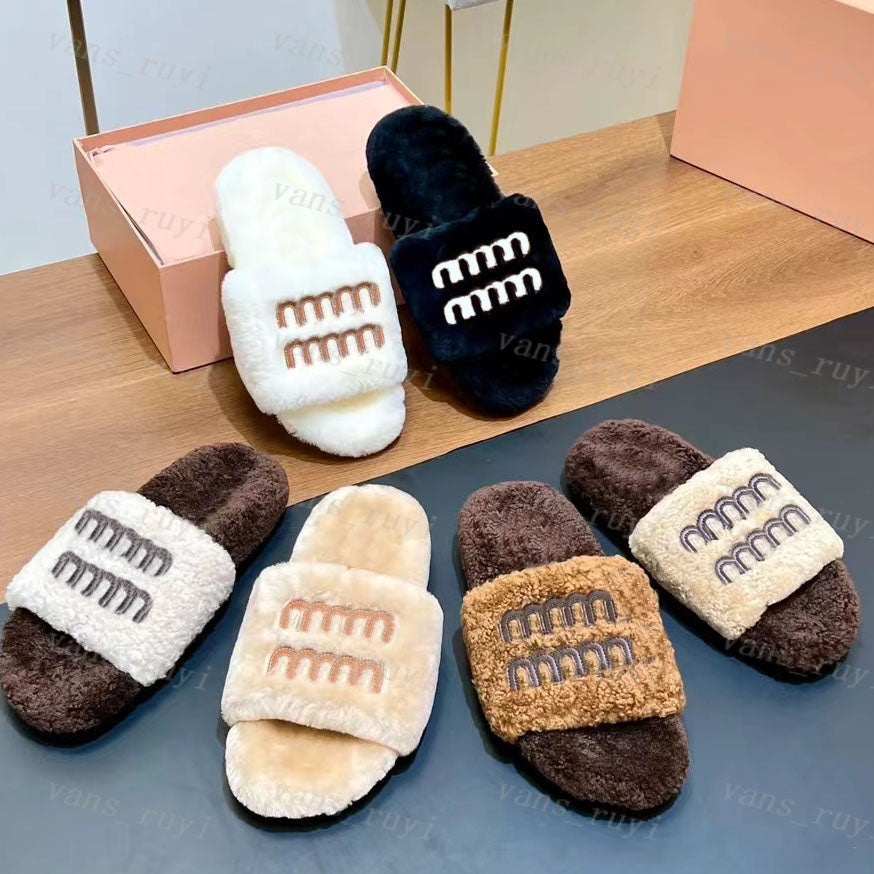 Designer Slippers Luxury Slides men women Warm Sandals Comfortable Wool Winter Fur Fluffy Flop Black white brown indoor outdoor Slippers
