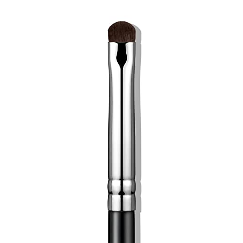 EIGSHOW Concealer Brush, Detail Shader Makeup Brush for Blending Eyeshadow, Concealing Small Blemishes and Imperfections - Precision Application (E867
