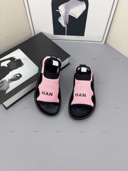 Top summer baby Sandals Multiple styles Three-dimensional flower Kids shoes Size 26-35 Including box logo printing girls boys Slippers