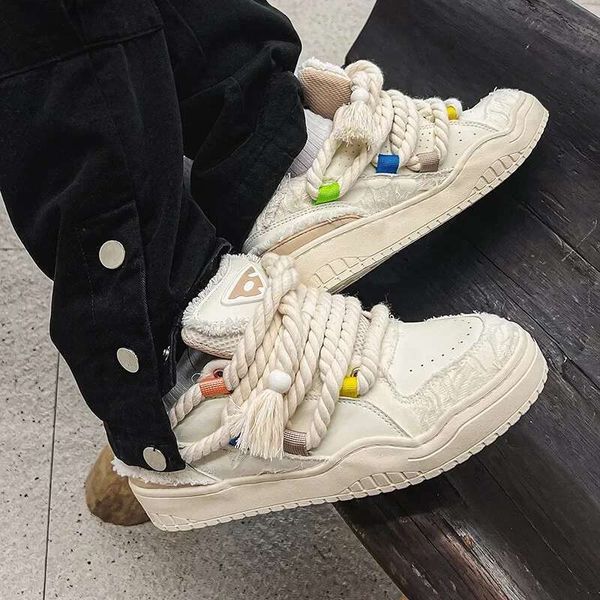 2024 Niche de nicho de pão de pão patins China-chic Sports Sports Casual Men Shoes