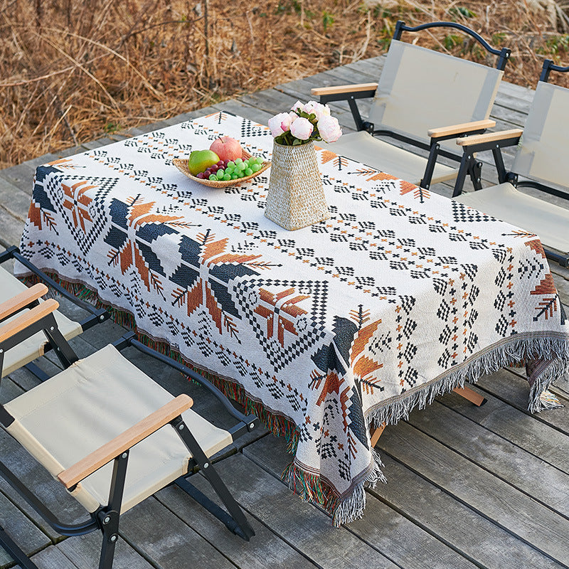Picnic Mat Camping Tablecloth Outdoor Lawn Moisture-proof Mat Tent Equipment Blanket Thickening