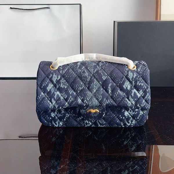 Designer Ladies Shoulder Bag Nylon Diamond Plaid Gold Hardware Luxury Handbag Matilas Chain Crossbody Bag Makeup Bag 25cm