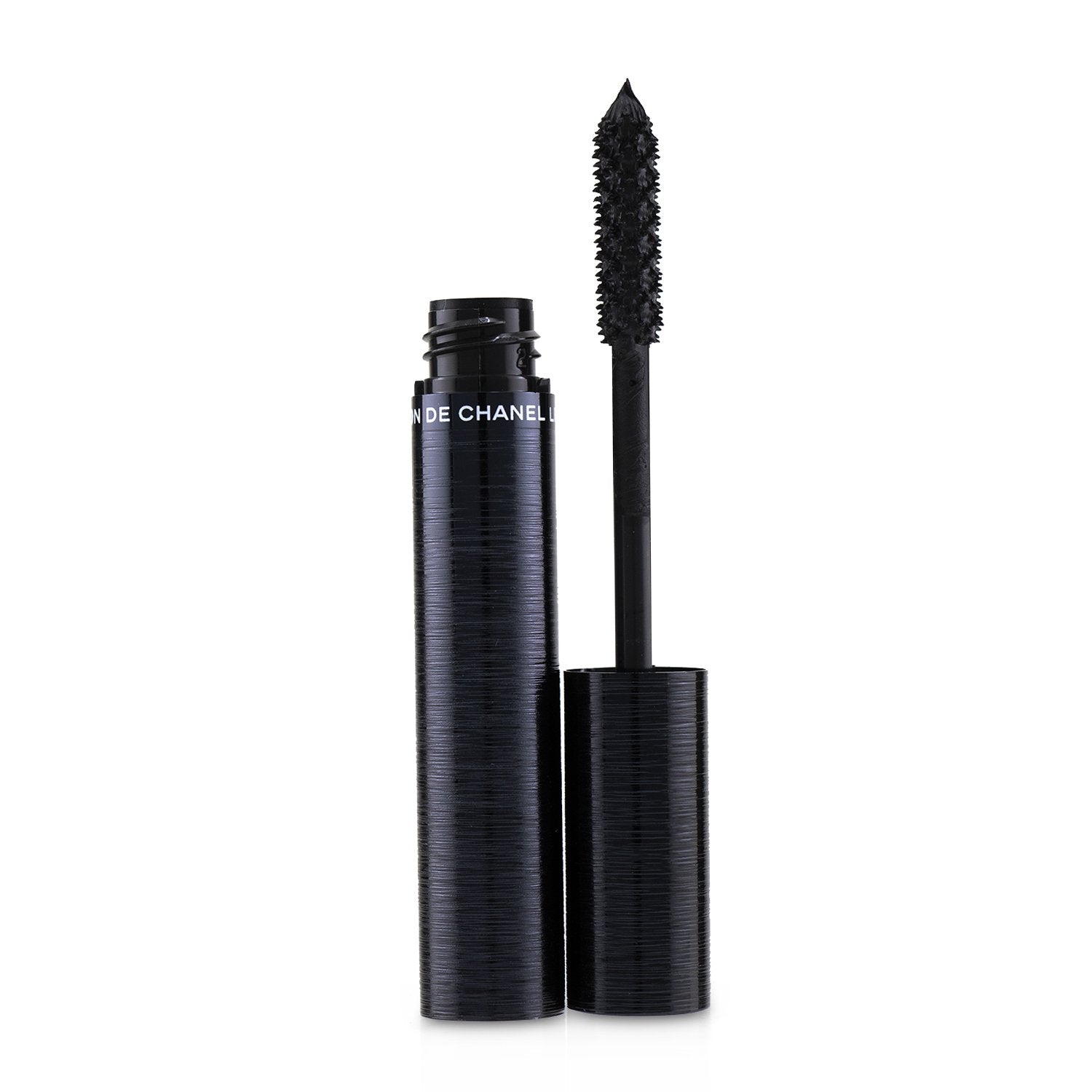LE VOLUME REVOLUTION DE CHANEL - Extreme Volume Mascara 3D-Printed Brush