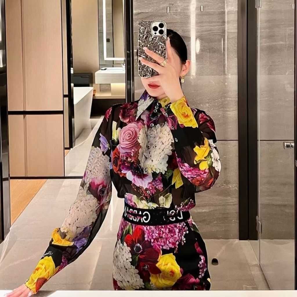 23ss skirt set womens designer clothing Printed womens set with a slim fit and a that exudes a sense of grandeur and sophistication High quality wom