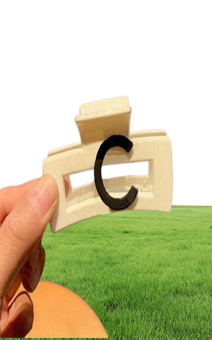 Luxurys Fashion Womens Designer Hair Clips Claws Big Square Crabs Clip Leopard Grain Plugs For Women Hair Accessories4388721