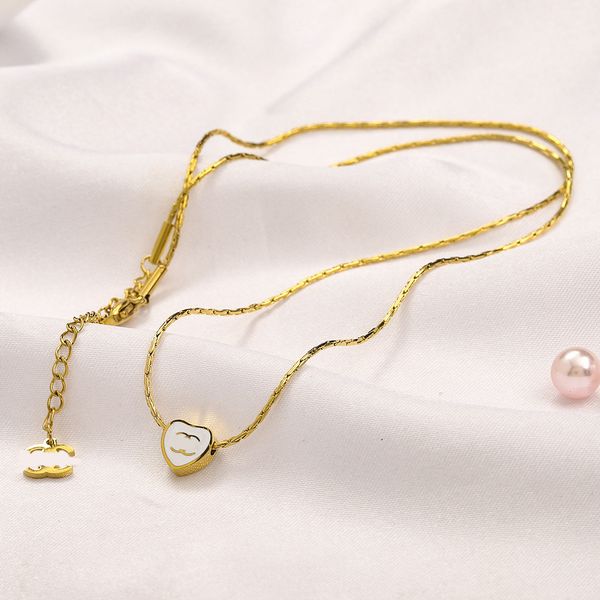 Necklaces Designer Pendant Women Style Square Letter Necklace Highly Quality Choker Chains Jewelry Accessories Girls Gift