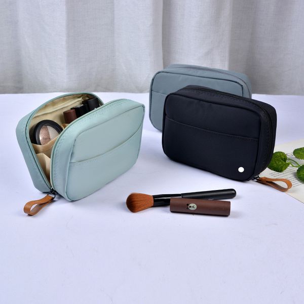 Portable Cosmetic Bag Accessories Cases Cable Waterproof Organizer Bag Polyester Electronics Custom Travel Small Storage Bag