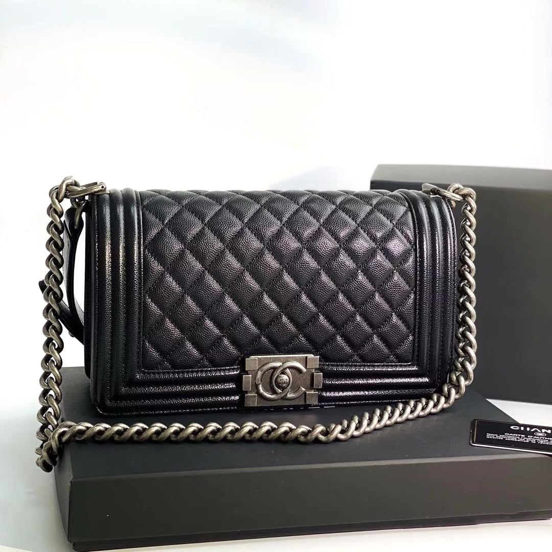 Designer Bag Shoulder Bag Luxury Bags 2025distressed silver clasp diamond shaped double Logo single crossbody bag Markers Ideal for Everyday Use Car