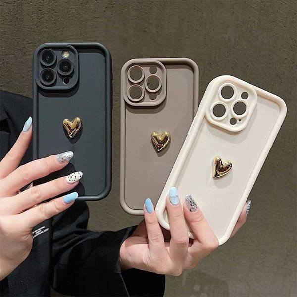 3D Gold Heart Silicone Soft Phone Case For iPhone 15 14 13 12 11 Pro Max XS XR 7 8 Plus SE 2020 Shockproof Candy Matte CoverM240816