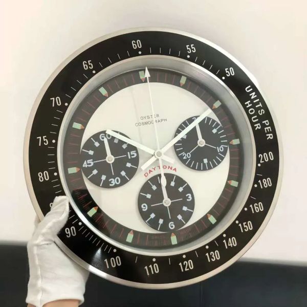 Luxury Stainless Steel Wall Clock Silent Sweeping Hands Luminous Display Modern Home Decor