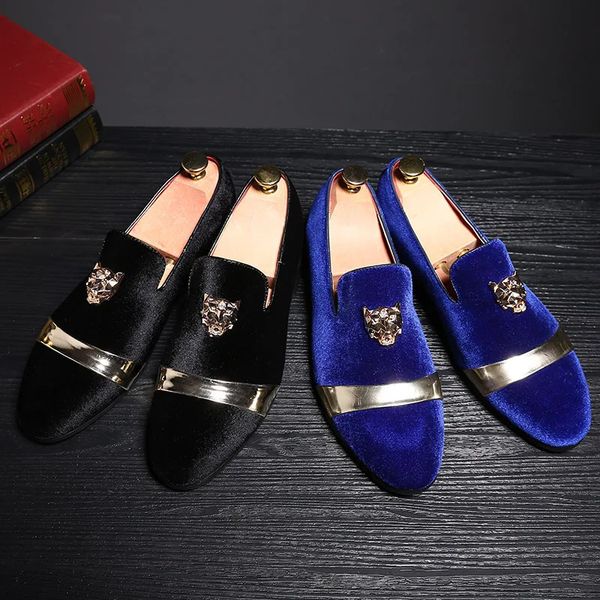 Mens Wedding Loafers Velvet Shoes Fashionable High Quality Tiger Gold Metal Mens Dress Shoes Mens Apartment Wholesale Direct ST359 240930