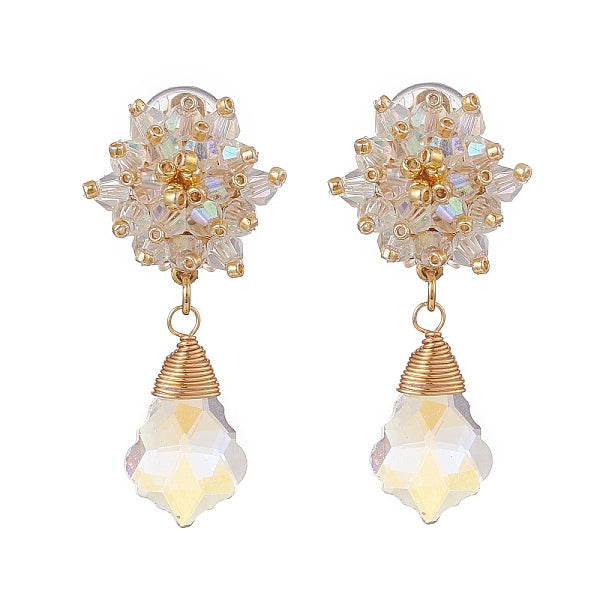 Boucles d'oreilles pendantes à clip fleur en perles de verre et larme