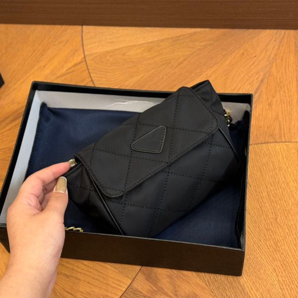 Designer bags Luxurys Women Woman Classic Nylon Waist bag Chest bag Armpit bag Retro bag Camera bag Mobile phone bag Shoulder Bag Crossbody