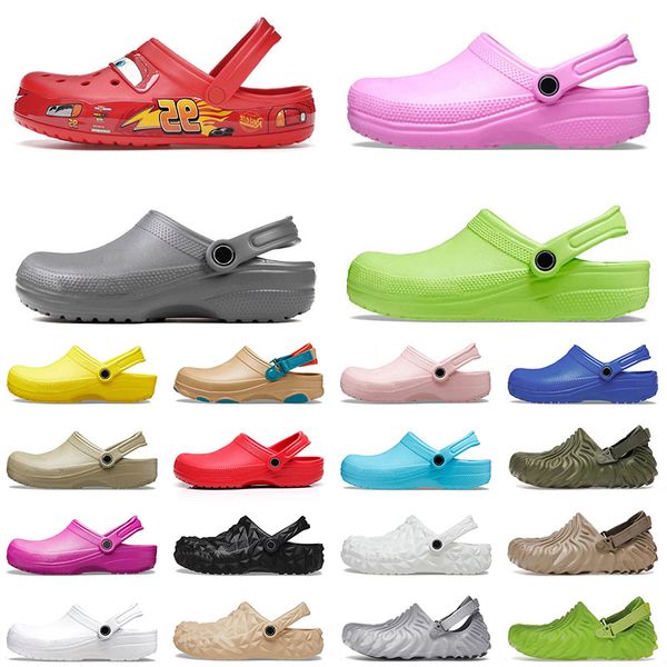 2024 New Arrival Sports Sandals Waterproof Summer Nursing Classic Clog Mens Women buckle indoor outdoor shoes plate-forme flat trainers snea