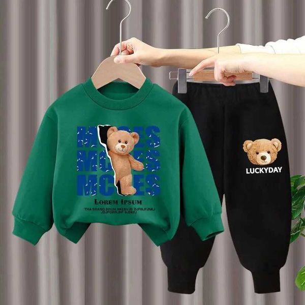 Conjuntos de roupas Autumn Baby Girl Clothing Conjunto de roupas infantil desenho animado de urso impressão de esportes zíper e calças conju