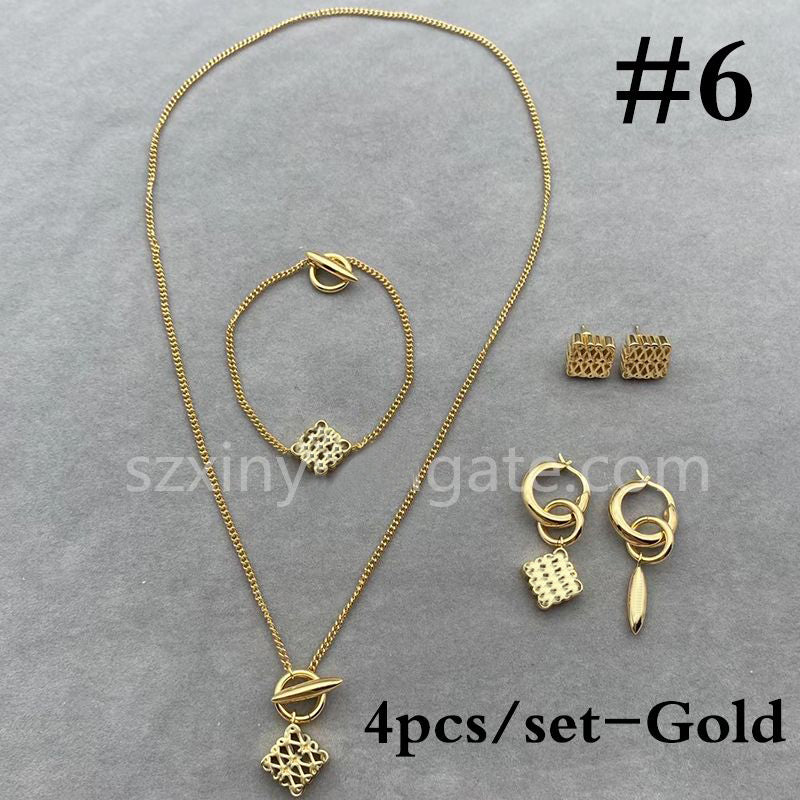 Fashion Women&#039;s Flower Necklace Bracelet Earrings Earbuds Set with Gift Box 22245