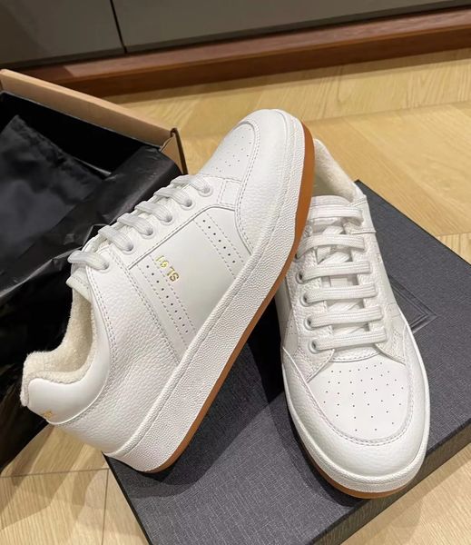 Famosa marca Men Shoker Shoes Shoes Branco Skate Plataforma de Skate Sola Correia Casual Casual Sports Famous Brand Footwear EU38-45