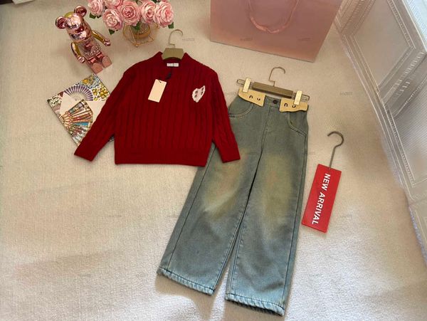 Fashion baby Tracksuits winter two-piece set girl Leisure suit kids designer clothes Red crew neck sweater and fleece warm jeans