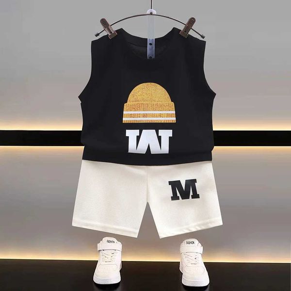 Conjuntos de roupas 2024 New Summer Childrens Sportswear Conjunto de meninos e garotas Carreto de desenho animado Tampo de aço inoxidável+sh