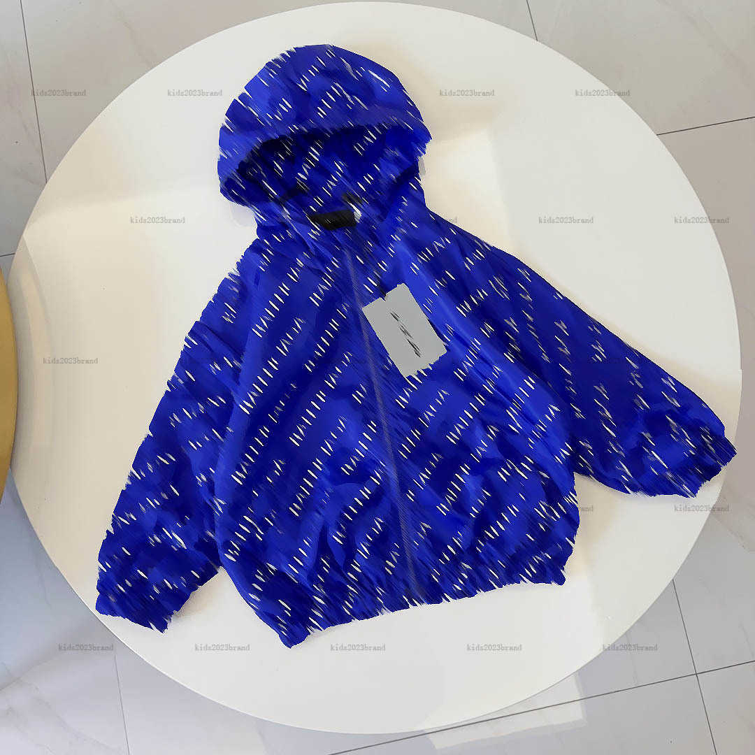 New kids jackets White letter printing baby coat Size 100-150 boys girls Hooded Outerwear child Sunscreen clothing