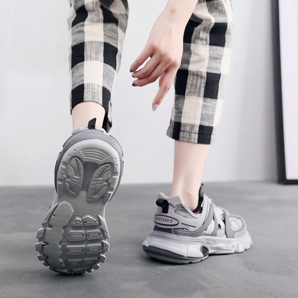 2025 Trendy retro men&#039;s sneakers fashion couple casual shoes Free shipping for men and women running shoes grey black orange