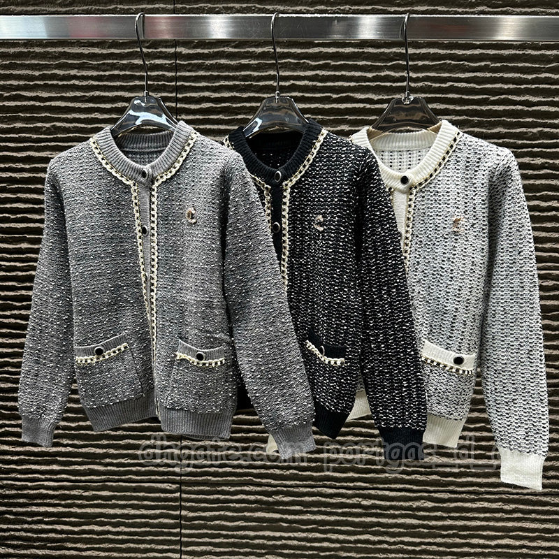 Designer Women Charm Cardigan Sweater Luxury Contrast Color Knitted Coat Spring Autumn Street Style Sweaters Outerwear