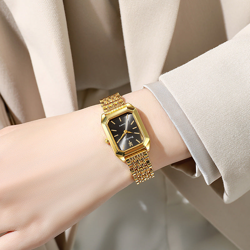 New Light Luxury Steel Belt Women&#039;s Watches Female Student Fashionable Simple Square Quartz Watch Tide