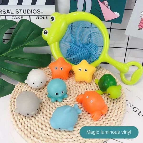 Animais fofos Bath Toy Nada de água LED Light Up Toys Indução de borracha macia Indução de sapos luminosos para crianças jogam presentes eng