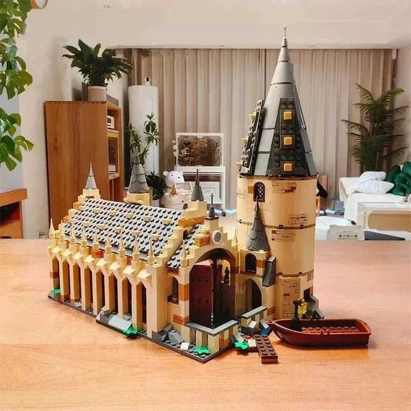 Blocks 878pcs Movie Series Castle Building Compatible With 75954 Castle Model Building Blocks Toys Birthday Gifts Z250117