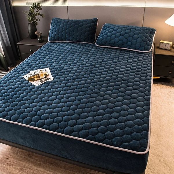 Sheet Home Textiles Winter Plush Warm Bedding Velvet Elastic Belt Mattress Bedding Cover Bedding Set 3 Pieces 241016