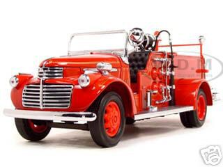 1941 GMC Fire Engine Red with Accessories 1-24 Diecast Model Car by Road Signature