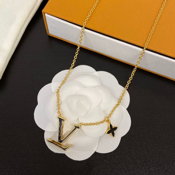 Fashion Brand Gold Plated Designer Double Layer Pendants Necklaces Stainless Steel Letter Sweater Choker Pendant Chain Jewelry Accessories G