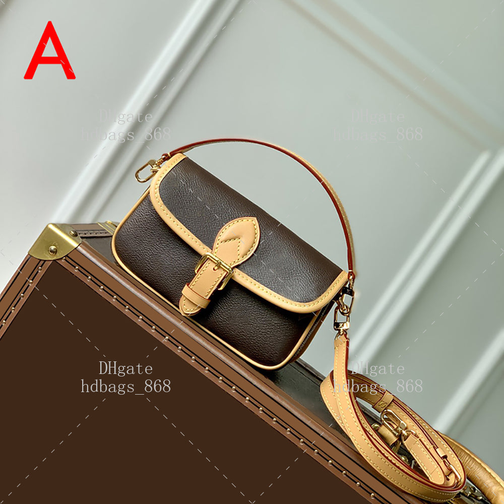 Shoulder Bag Designer Mini Satchels Baguette Bag 19cm Hobo Handbag 10A Mirror 1 1 quality designer bags Cowhide Crossbody Bag With Box WL010