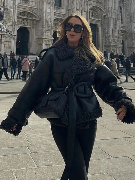 Patchwork PU Leather Womens Jacket With Belt Stand Collar Shoulder Pad Female Coat Autumn Winter Thicken Warm Lady Fur Outcoat 241220