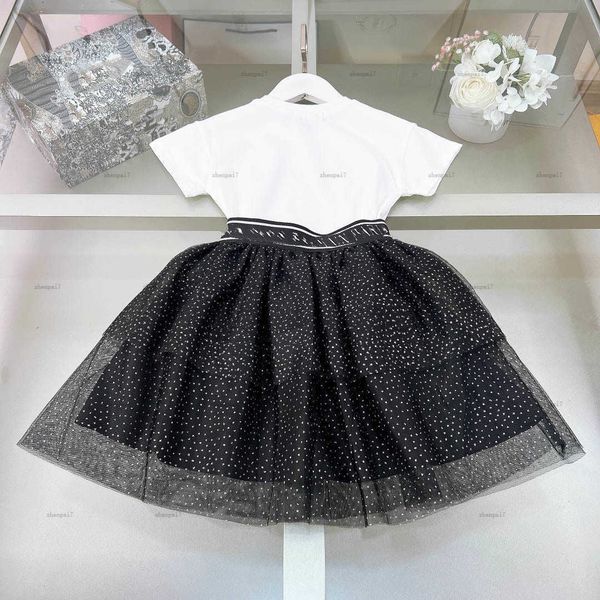 Top girls dresses sets white t shirts with black mesh skirts high quality baby two pieces sets designer kids summer cake skirts sets