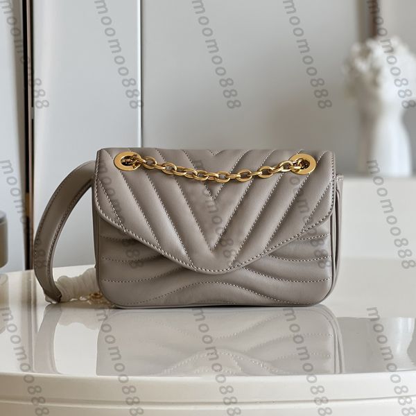 12A All-New Mirror Quality Designer New Wave Bags 21cm Luxurys Womens Handbags Real Leather Cowhide Flap Black Quilted Purse Crossbody Shoul