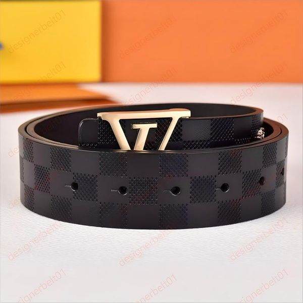 Designer Belt Fashion Classic Mens Luxury Letter Charm Smooth Metal Buckle Casual Daily Wearing Box