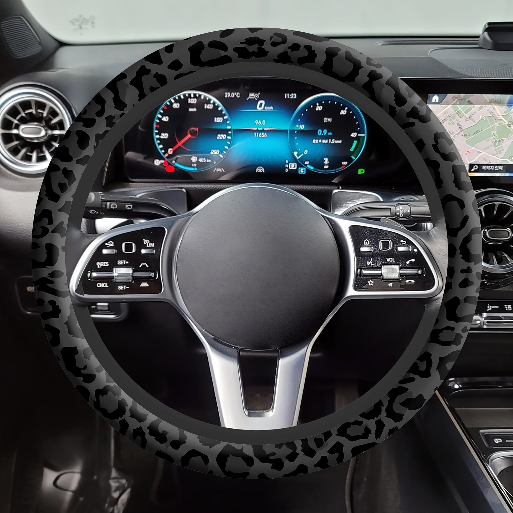 TEMU 1pc Wear-resistant And Anti-slip Black Pattern Elastic Steering Wheel Cover, Anti-slip And Breathable Neoprene Steering Wheel Cover, Women's