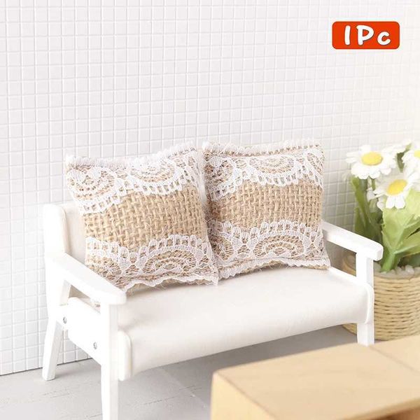 1 12 Dollhouse Miniature Lace Pillow Sofa Pillow Cushions Doll Furniture Decoration Toy Dolls House Home Accessories Y240807