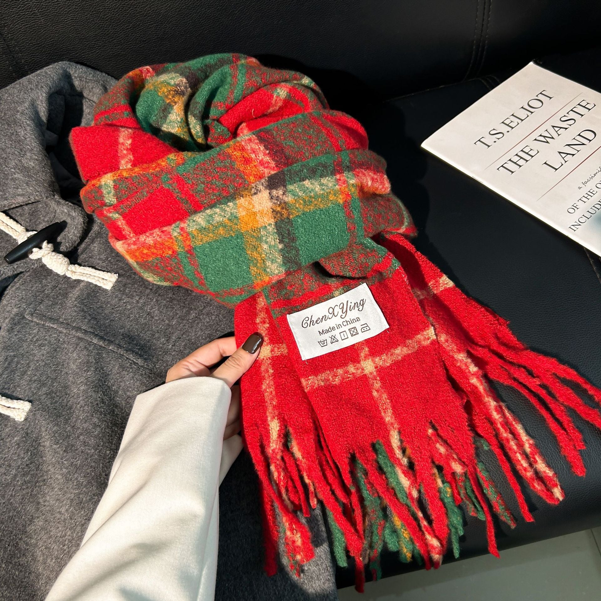 Stylish designer scarf for Women Cashmere Scarf Full Letter Printed Scarves Soft Touch Warm Wraps With Tags Autumn Winter Long Shawls designer black