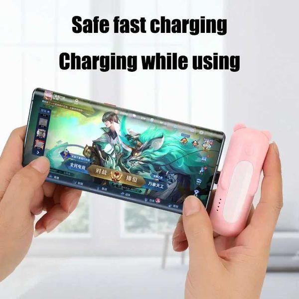 High Quality 5000mAh Mini Power Pack Portable Outdoor Emergency Power Pack Suitable for iPhone Android Multi functional Phone Stand Cartoon