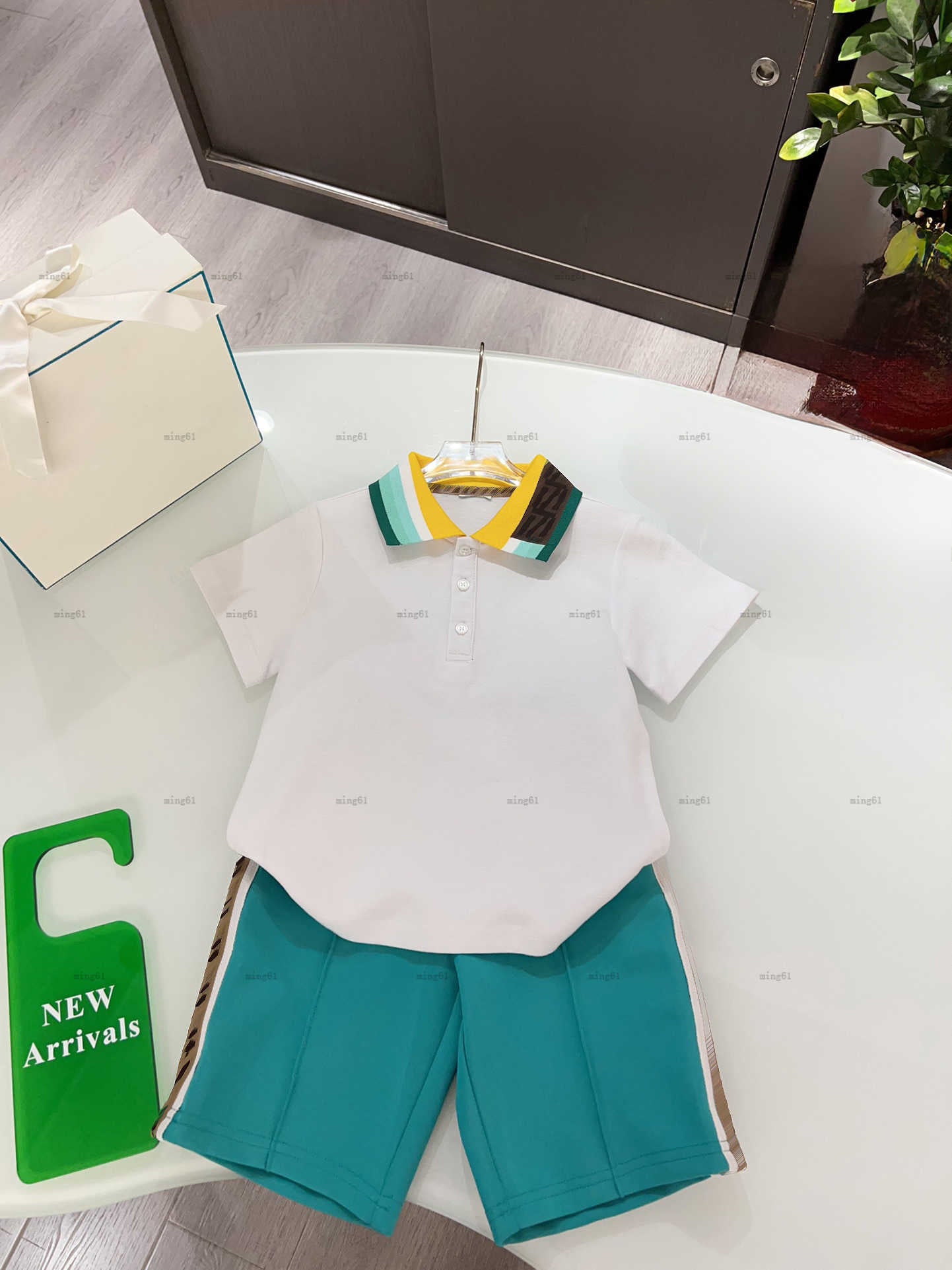 Brand baby T-shirt set Multicolor patchwork design collar Summer tracksuits kids designer clothes Short sleeved POLO shirt and shorts