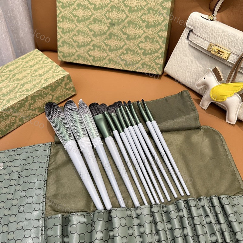 Designer Makeup Brush 12-Piece Makeup Brush Set Soft Blush, Eyeshadow & Powder Brushes with Travel Case