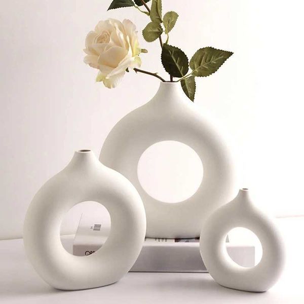 Vases Nordic Plastic Vase Minimalism Circular Hollow Flower Vase Creative Ins Style Flower Bottle Living Room Interior Decor Gift z241212
