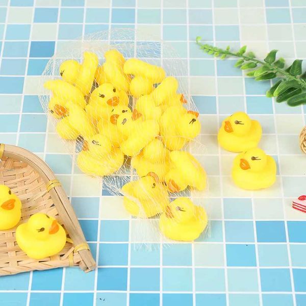 20pcs-bag Rubber Yellow Duck Baby Shower Water Toys Children Gift Baby Bath Toys Cheap Wholesale Y240813